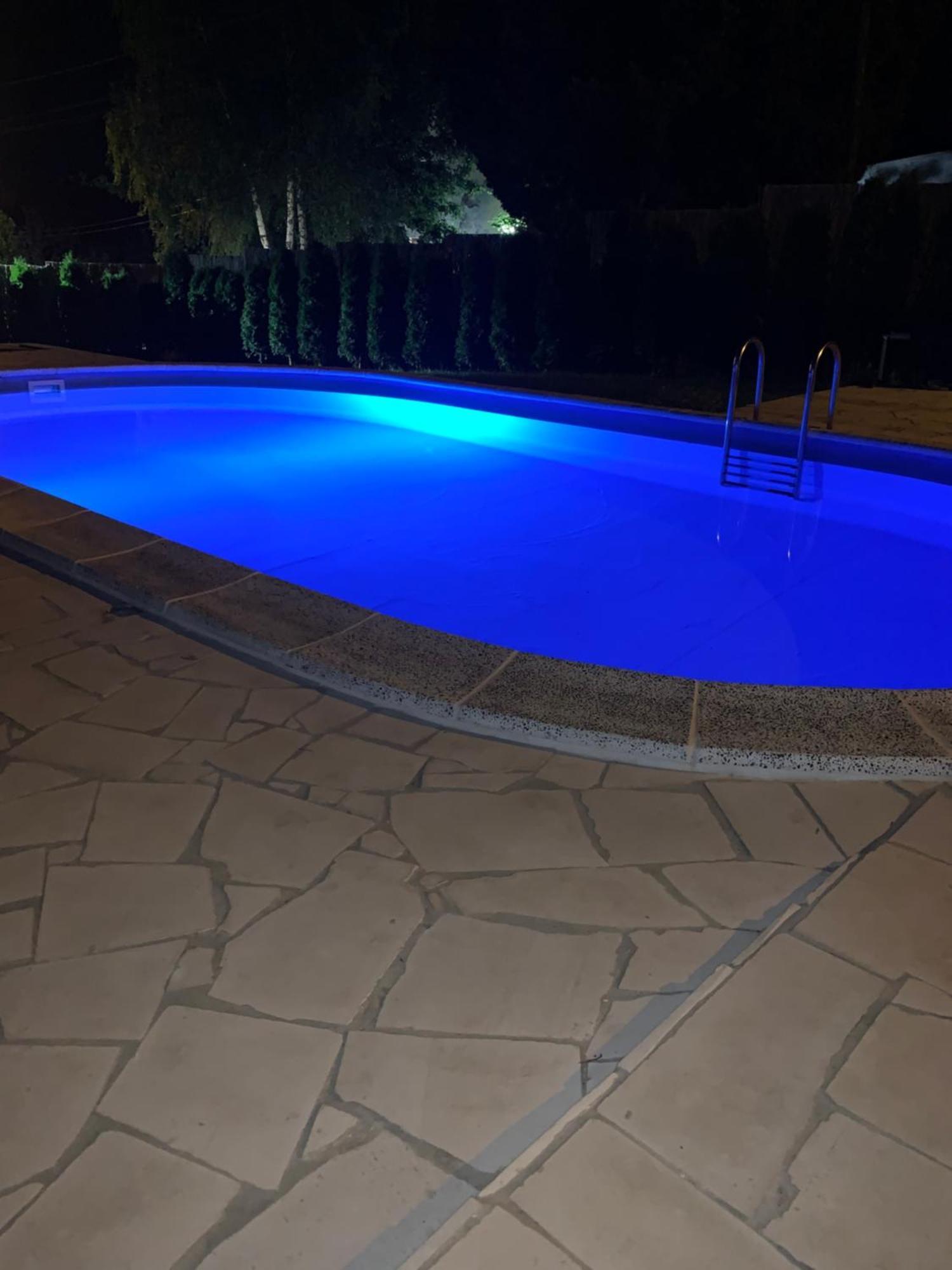 Vila Mika'S Poolhouse Bělehrad Exteriér fotografie