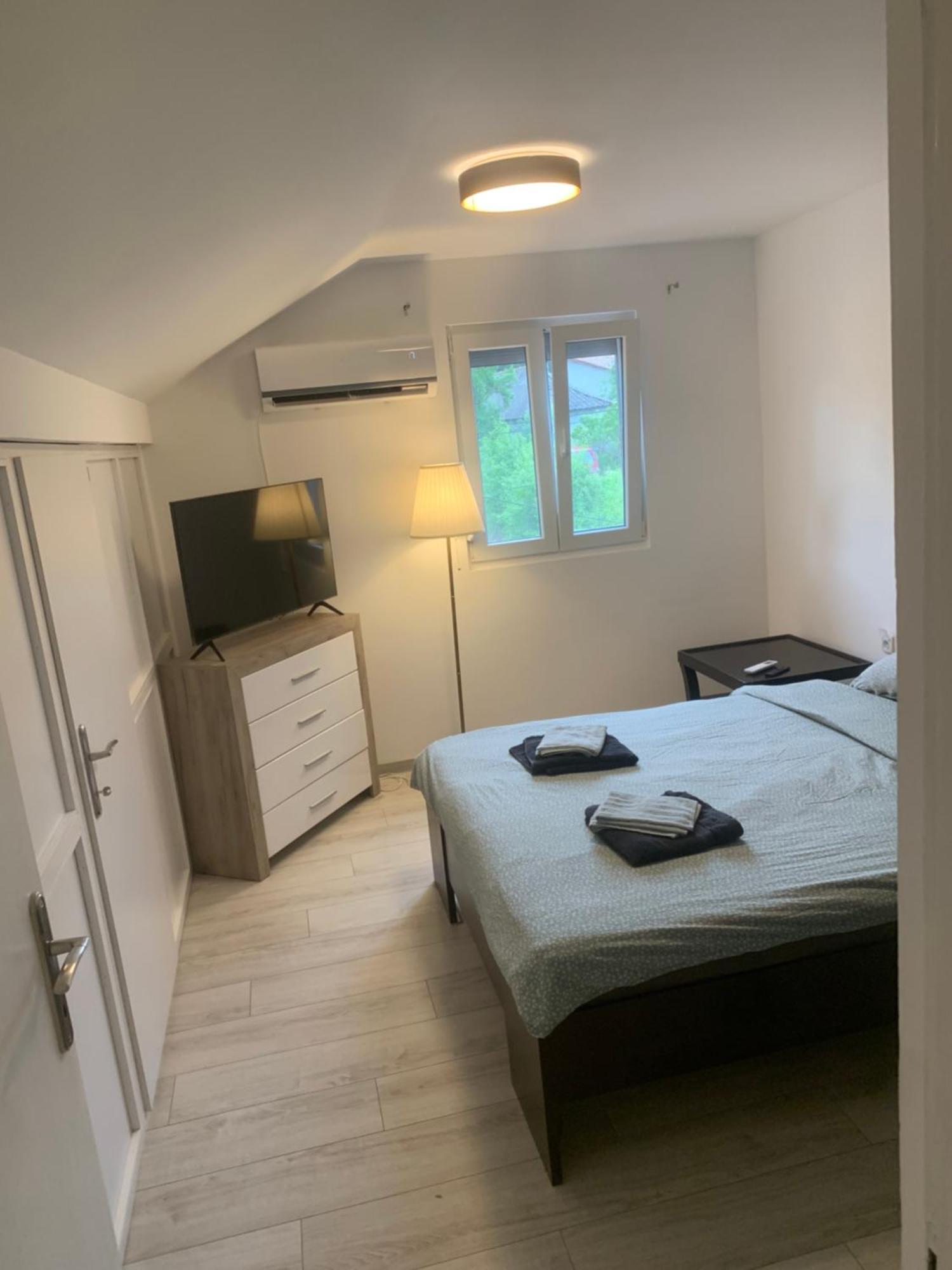 Vila Mika'S Poolhouse Bělehrad Exteriér fotografie